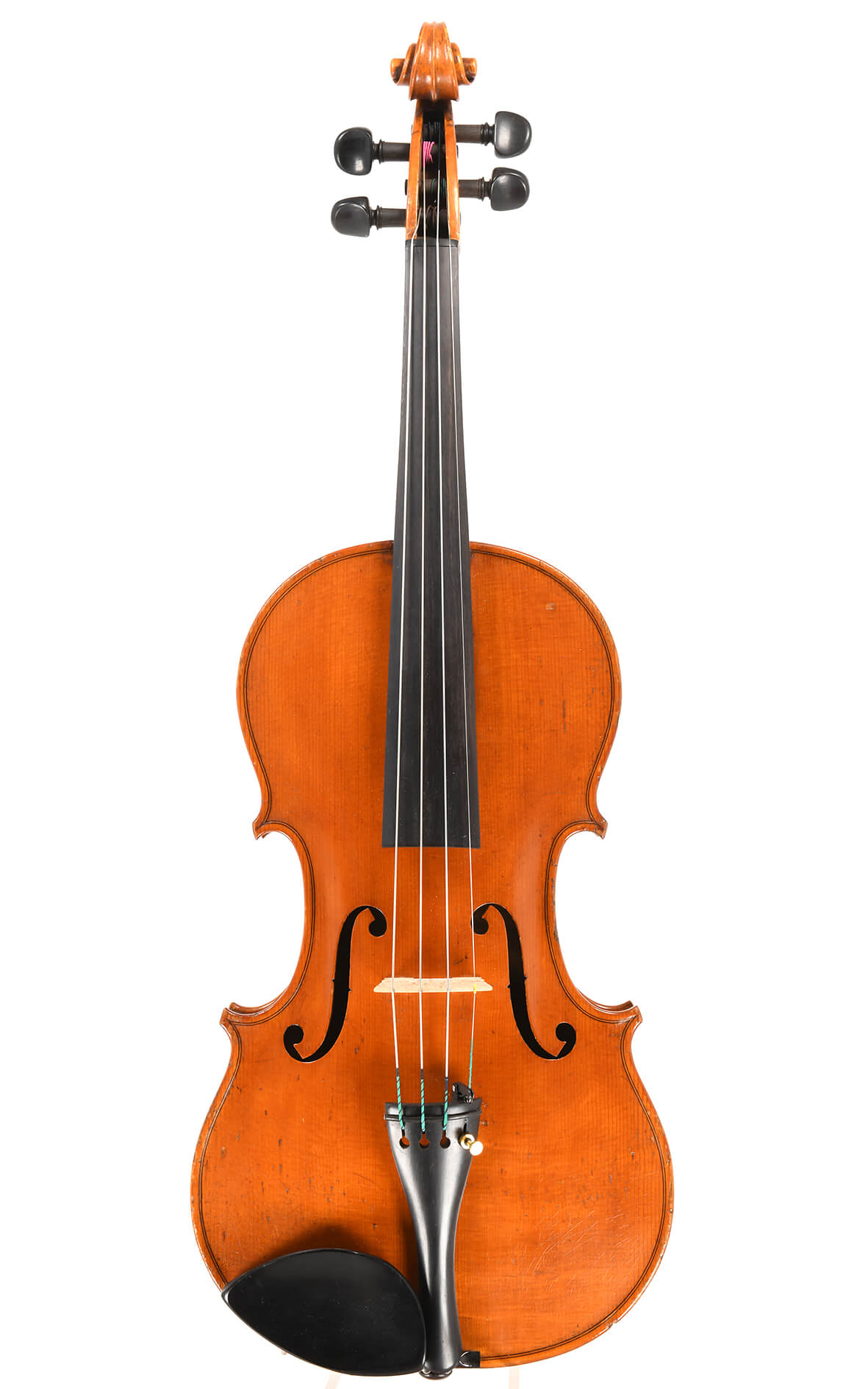 J. J. Gilbert – Violine von 1886: Mit seinem Op. 47 gibt Jeffery James Gilbert nach 13 Jahren Geigenbau-Studien eine Probe seines herausragenden Könnens